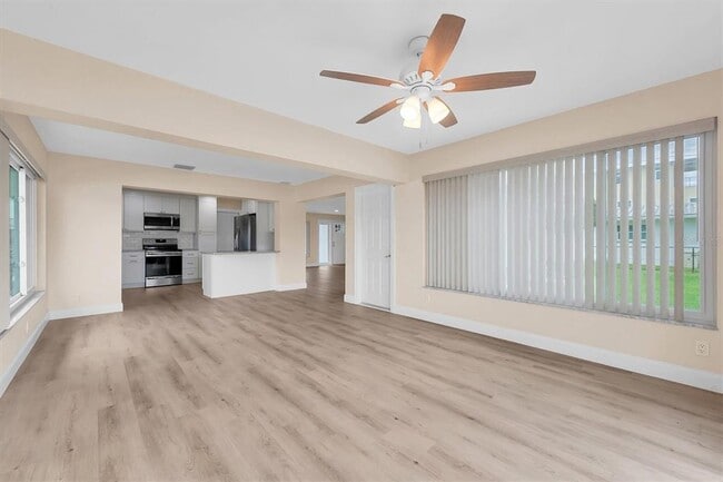 Building Photo - 315 Buttonwood Ln