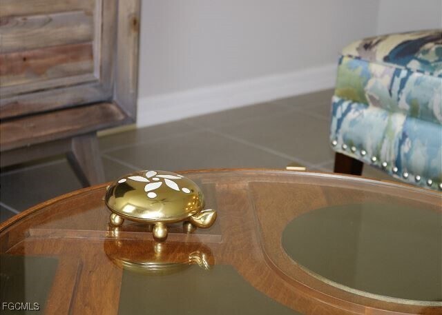 Building Photo - 10850 Alvara Point Dr