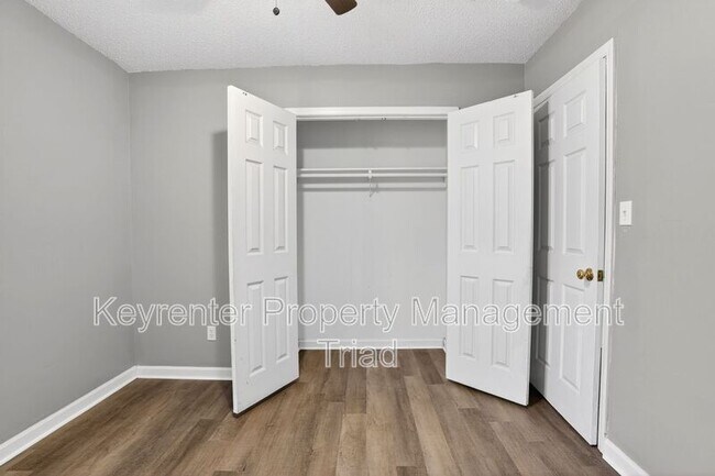 Building Photo - 1608 Mcpherson St