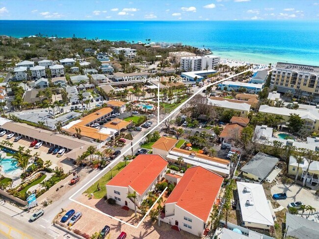 Building Photo - 6708 Sarasea Cir