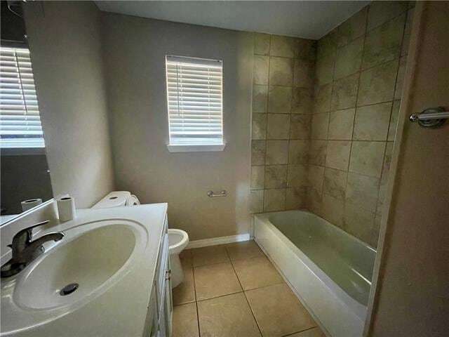 Building Photo - 114 8th St