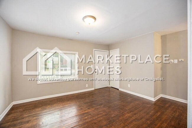 Building Photo - 8147 Prospect Ave