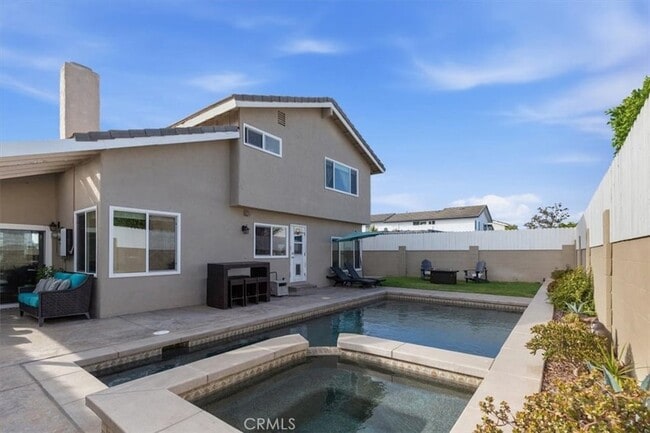 Building Photo - 3816 Mistral Dr