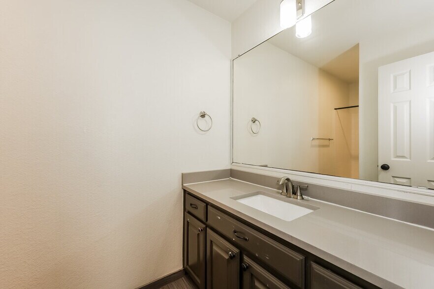 Building Photo - 613 Fawn Meadow Trail