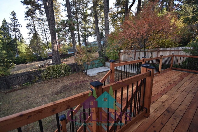 Building Photo - Close to Downtown Grass Valley