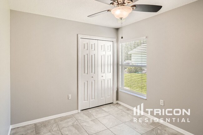 Building Photo - 30433 Tremont Dr