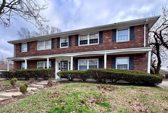 Building Photo - 1609 Orchard St