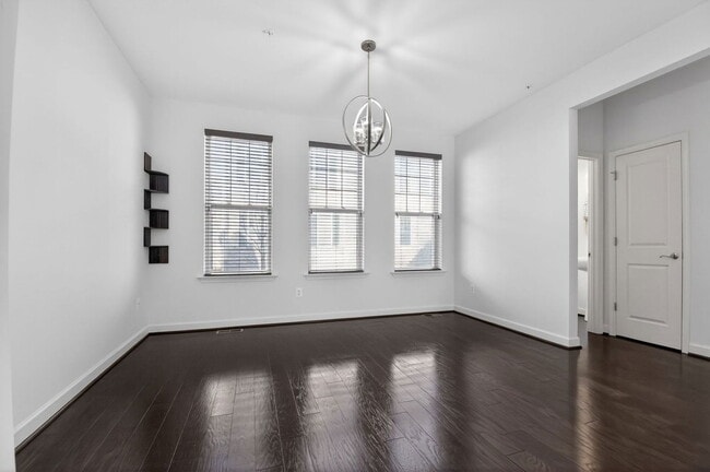 Building Photo - 7419 Wood Mdw Wy