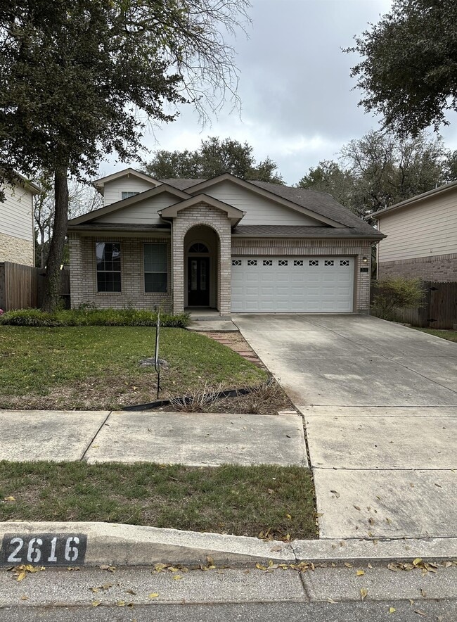 Building Photo - 2616 Gallant Fox Dr
