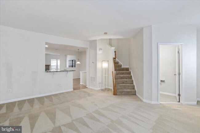 Building Photo - 15 Tidewater Terrace