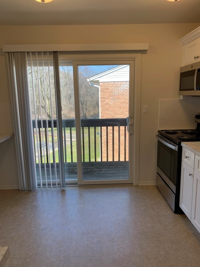 Building Photo - Brookwood Estates