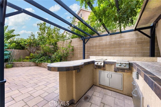 Building Photo - 119 Follyhatch