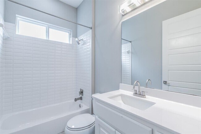 Building Photo - 5121 Cornflower Dr