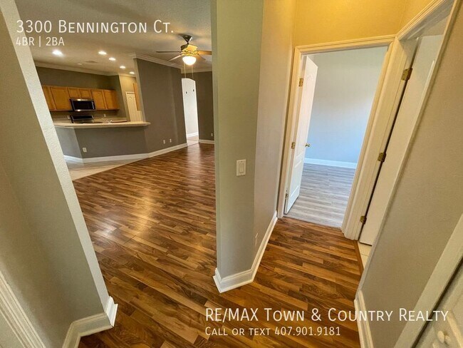 Building Photo - 3300 Bennington Ct