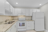 Building Photo - 4102 NW 88th Ave