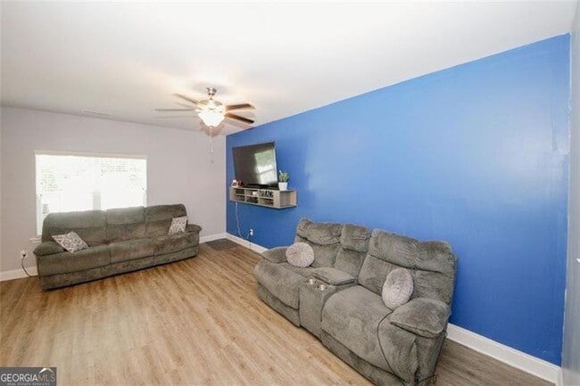 Building Photo - 10162 Benton Woods Dr