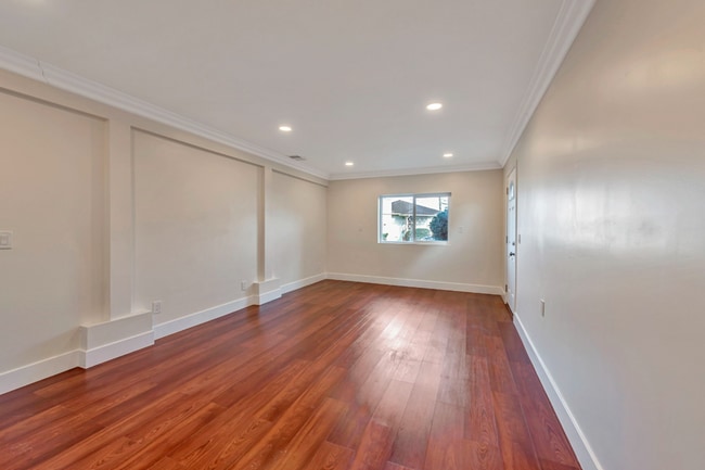 Building Photo - LOWER FLOOR of Fantastic Coastal Californi...