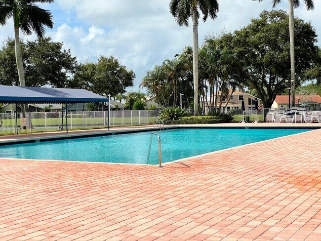 Building Photo - 9593 Tavernier Dr