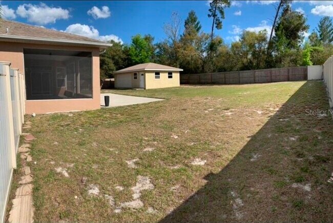 Building Photo - 2519 Tansboro Dr