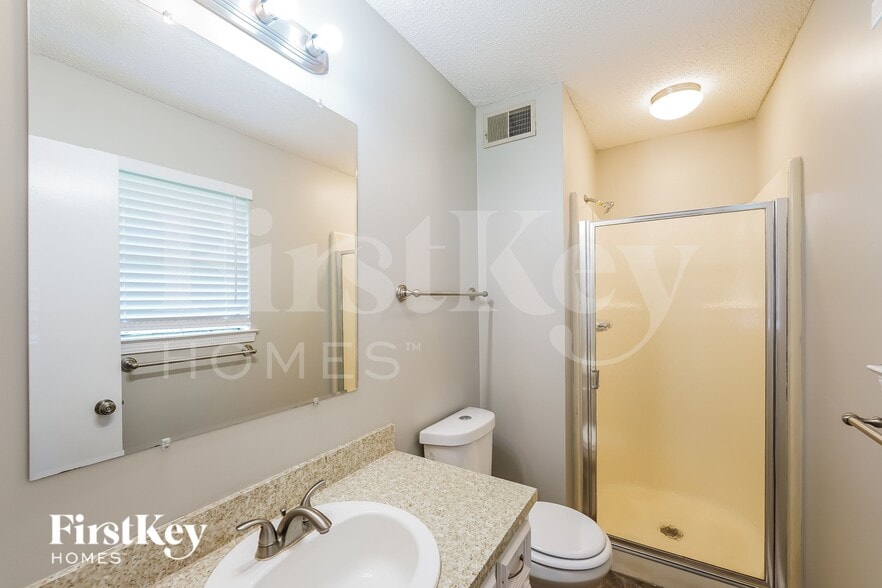 Building Photo - 5332 Balboa Ave