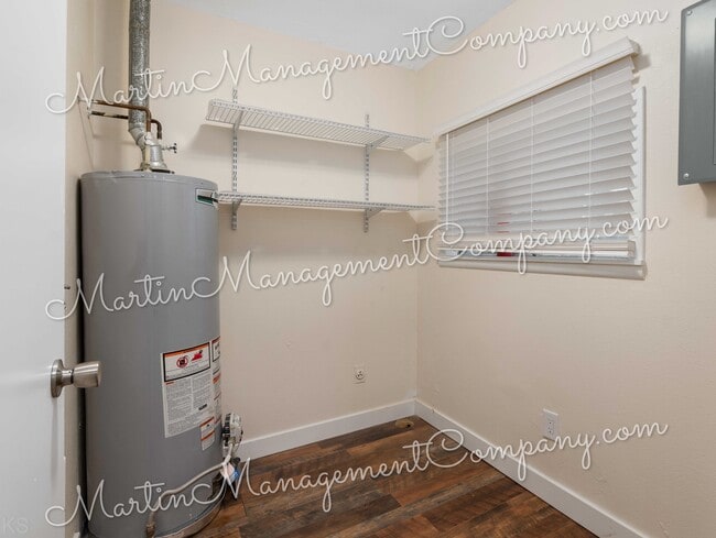 Building Photo - 2505 Albert Lee Ave
