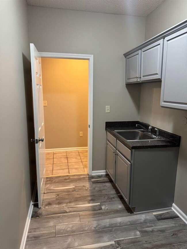 Building Photo - 5417 Eagle Bead Cove