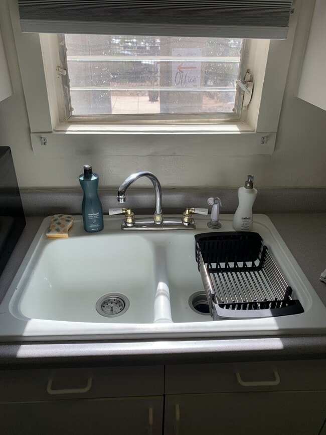 Building Photo - 1200 N Campbell Ave