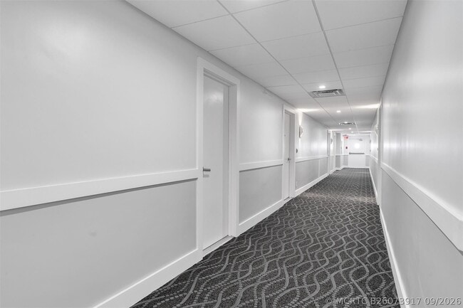 Building Photo - 3700 Galt Ocean Dr