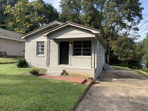 Building Photo - 3 Bedroom 1 Bath Home