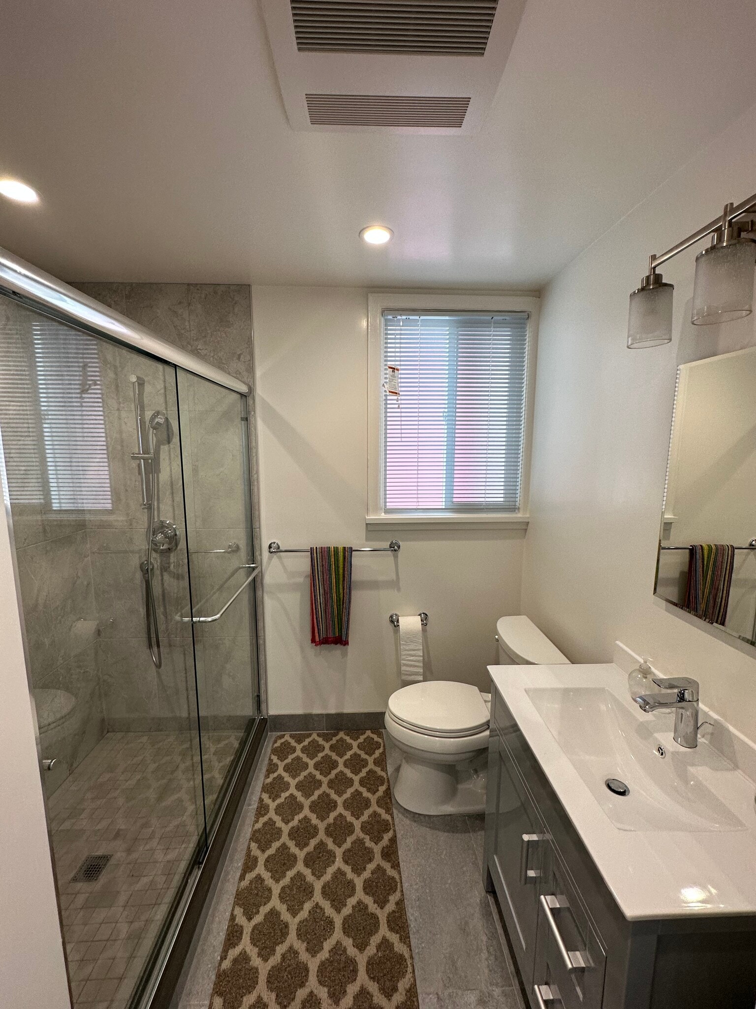 Bathroom 1 - 594 34th Ave