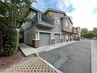 Building Photo - 3408 Fostoria Way