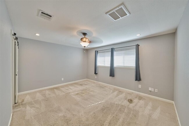 Building Photo - 29030 Deadwood Ln