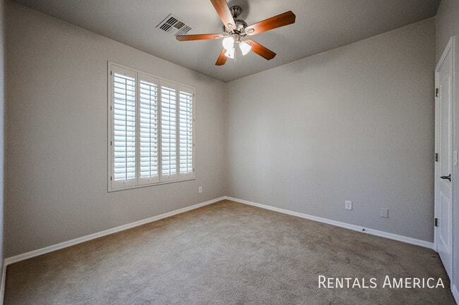 Building Photo - 3173 E Canyon Way