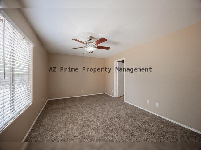 Building Photo - 6413 W Elwood St