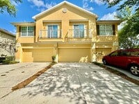 Building Photo - 6713 Breezy Palm Dr