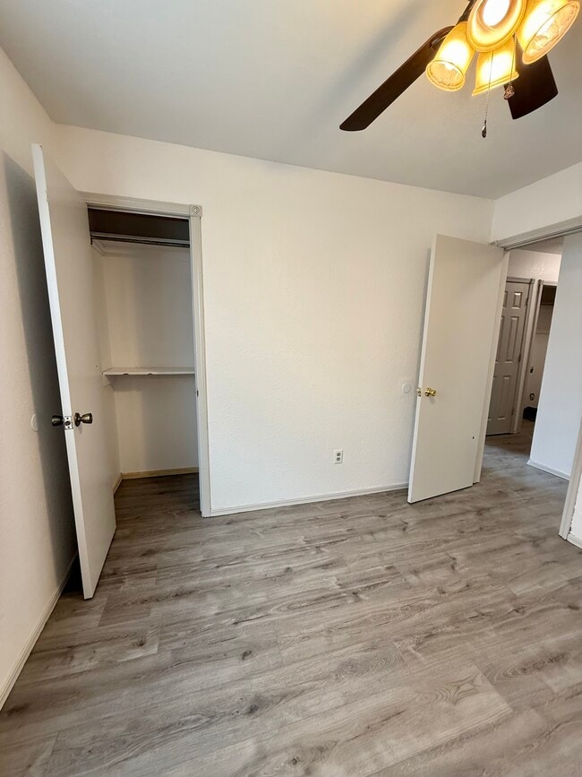 Building Photo - 309 W Maple Branch Way