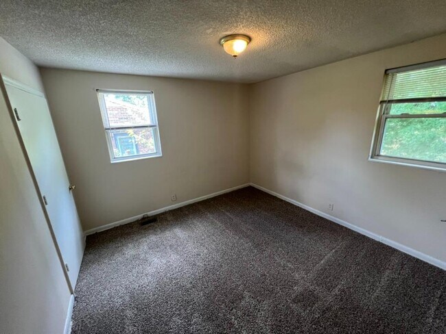 Building Photo - 1480 Snell Blvd