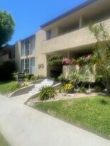 Building Photo - Loggia Apartments