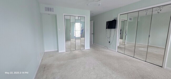 Building Photo - 4 Sewanee Cir