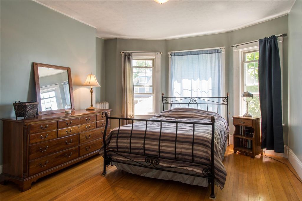 Bedroom 1 - 413 Highland St