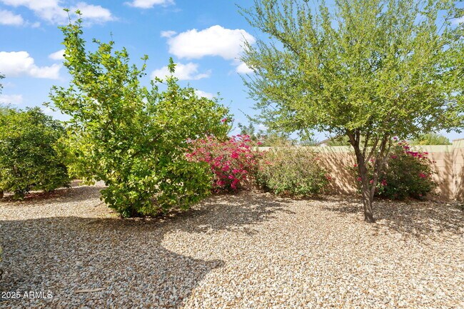 Building Photo - 17532 W Caribbean Ln