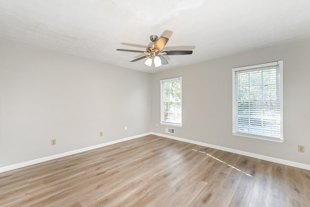 Building Photo - 1551 Willow Creek Ct