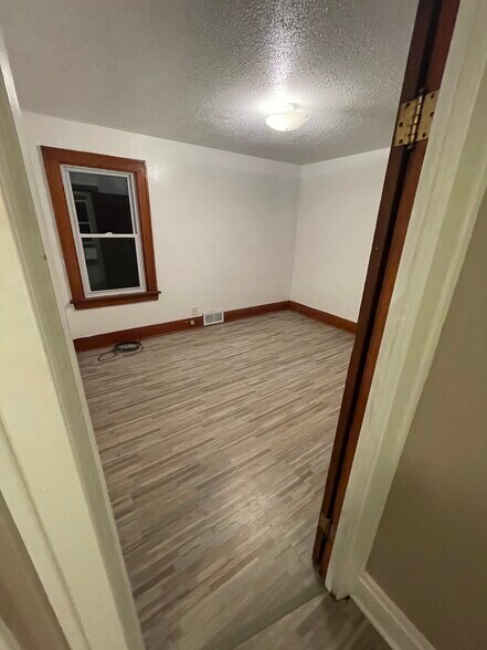 Building Photo - 45 Bellwood Ave