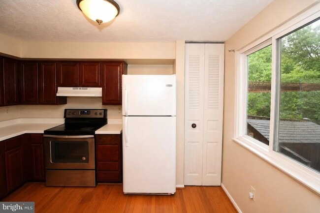 Building Photo - 17231 Epsilon Pl