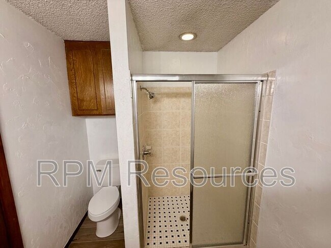 Building Photo - 6012 Gaelic Glen Dr