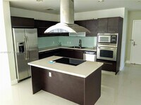 Building Photo - 7928 East Dr