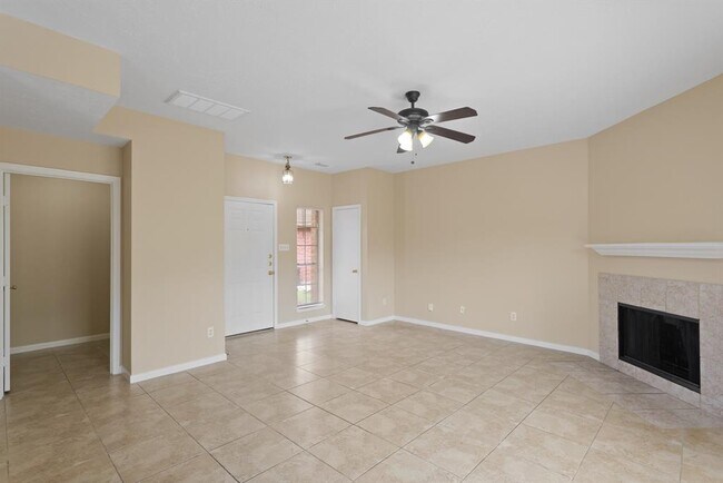 Building Photo - 12206 Innisfall Cir