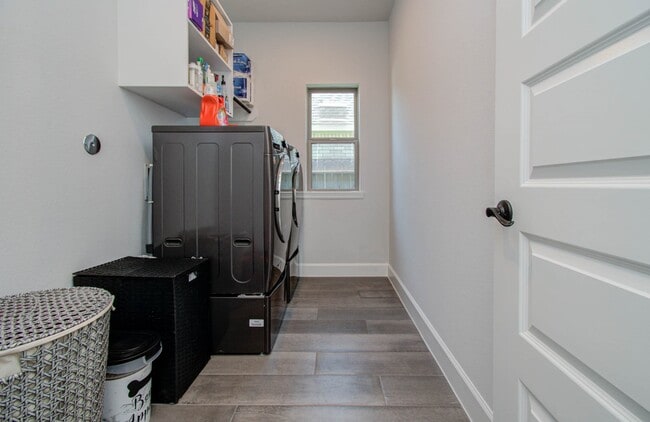 Building Photo - 20810 Clydesdale Post Rd