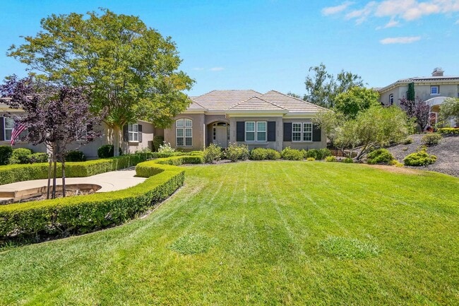 Building Photo - 6BD/4.5BA Single Story Home in Ruby Hill + Office, Backyard Pool, and Spa!