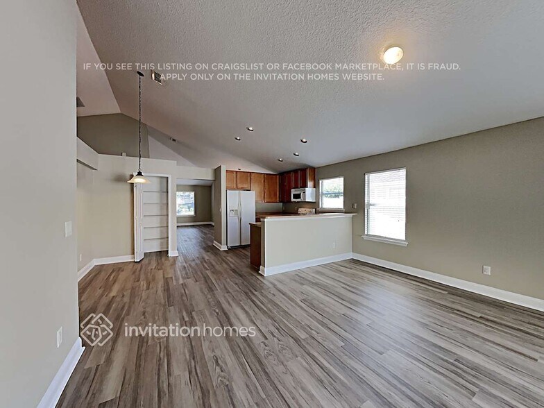 Building Photo - 1458 Canopy Oaks Dr